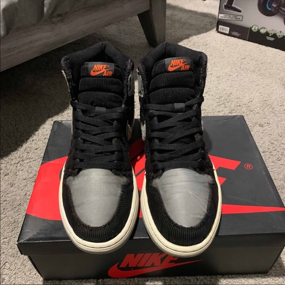 Jordan 1 satin shadow size 10 - Picture 3 of 3